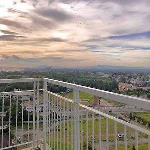 Jt Tagaytay Suites
